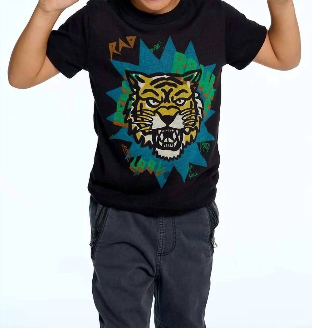 NEW CHASER brave tiger tee in black